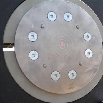 TRACKER ALLIGMENT WITH LASER USE
